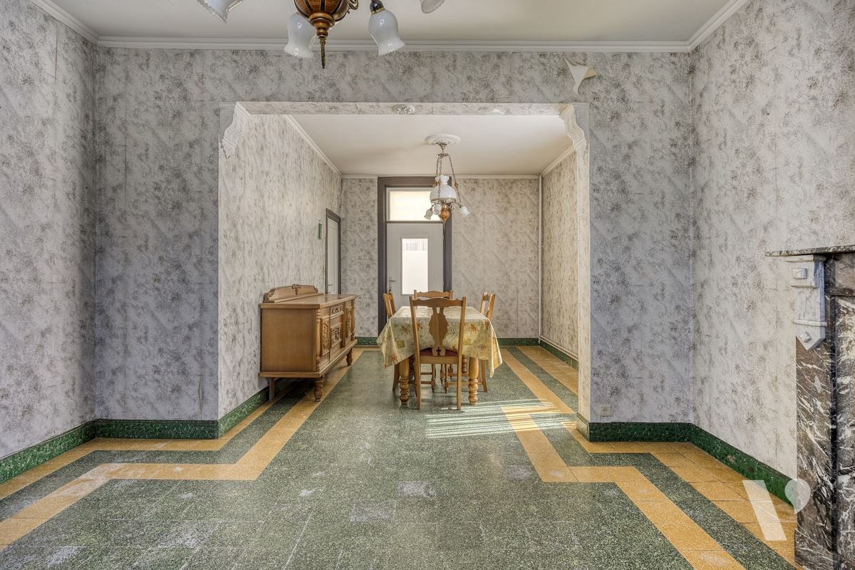 Statige woning met bijgebouw, tuin en weiland op 61a87ca