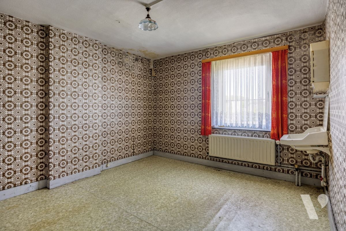 Statige woning met bijgebouw, tuin en weiland op 61a87ca
