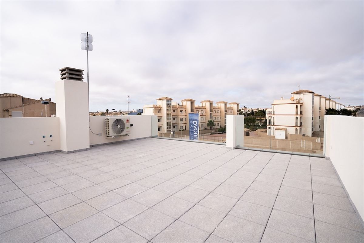 Image 8 : Apartments - solarium à 03190 Pilar de la Horadada (Espagne) - Prix 365.000 €