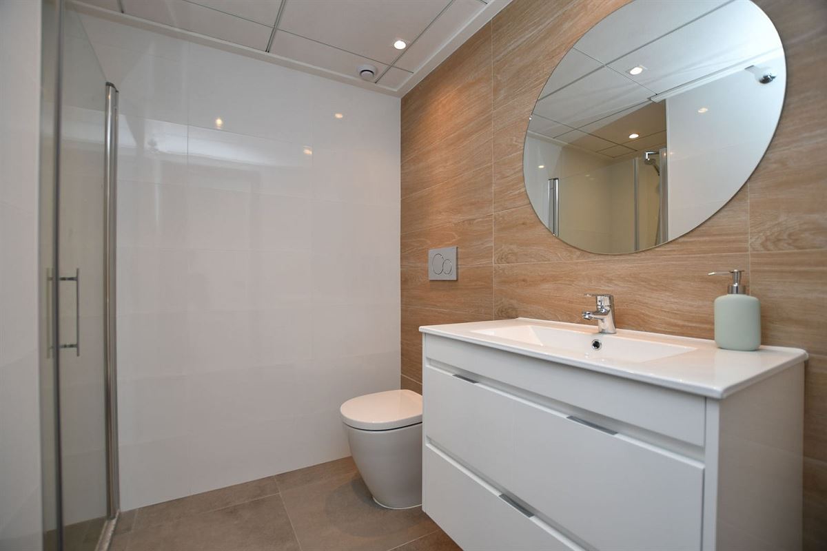 Image 10 : Apartment with garden IN 03193 San Miguel de Salinas (Spain) - Price 239.900 €