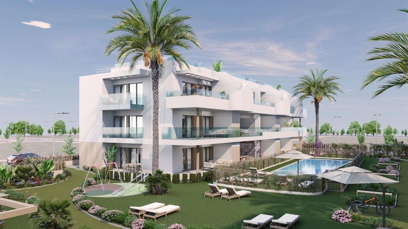 Image 2 : Apartment with terrace IN 03190 Pilar de la Horadada (Spain) - Price 249.000 €