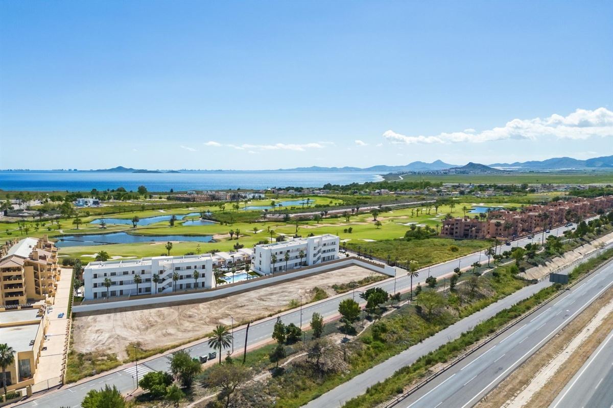 Image 10 : Apartments - solarium à 30710 Los Alcazares (Espagne) - Prix 435.000 €
