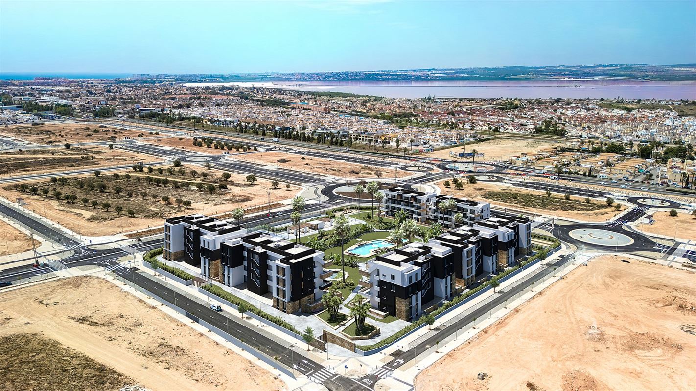 Foto 8 : Appartement met tuin te 03181 Torrevieja (Spanje) - Prijs € 289.000