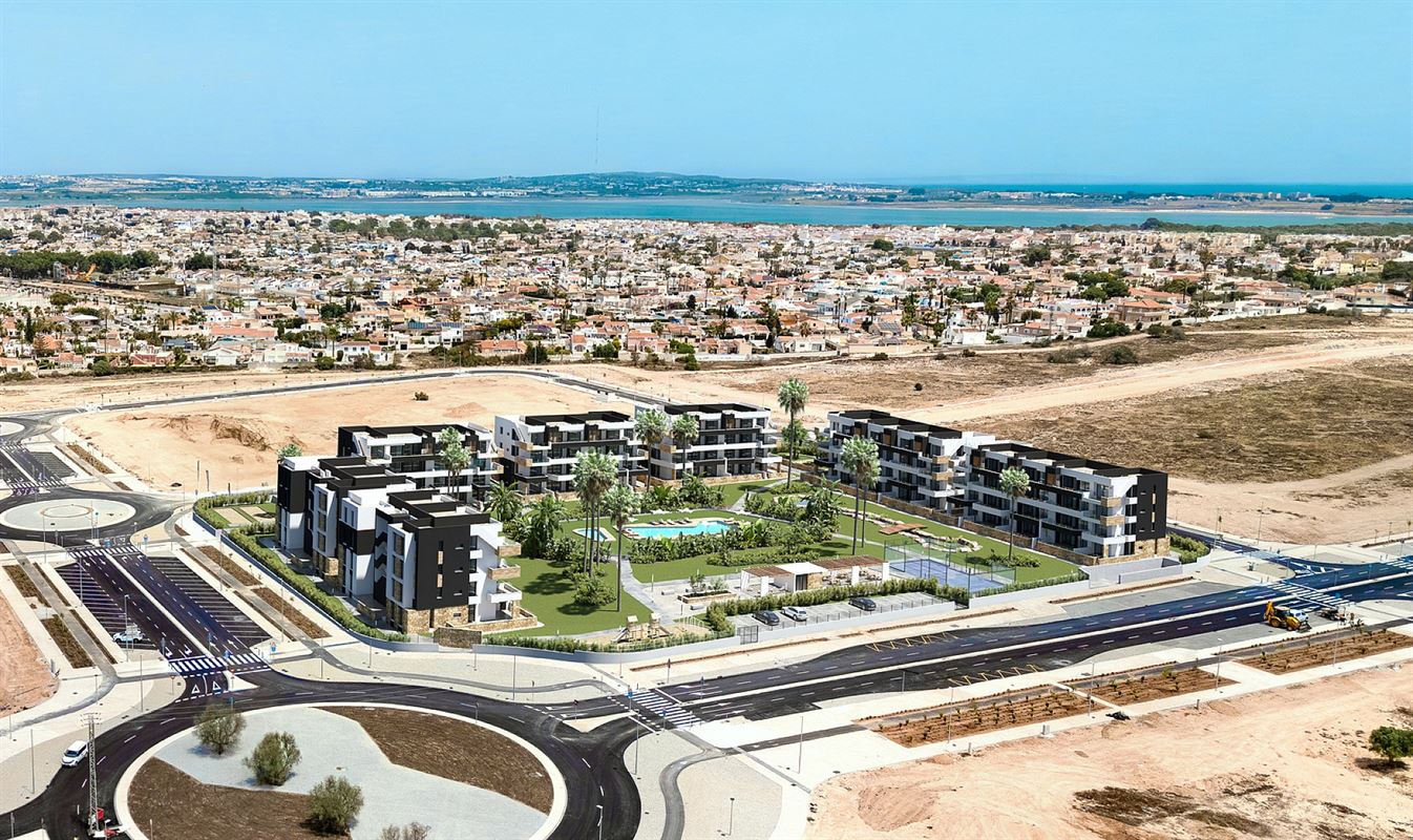 Foto 12 : Appartement met solarium te 03181 Torrevieja (Spanje) - Prijs € 295.000