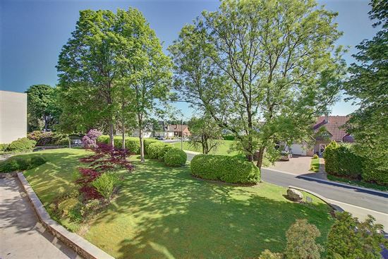 Appartement 3CH avec vue sur parc et emplacement voiture
