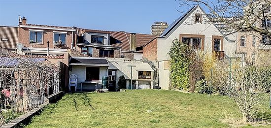 Métro Roodebeek - Grand potentiel d'aménagement et d'agrandisement - 4,7 ares Sud-Est