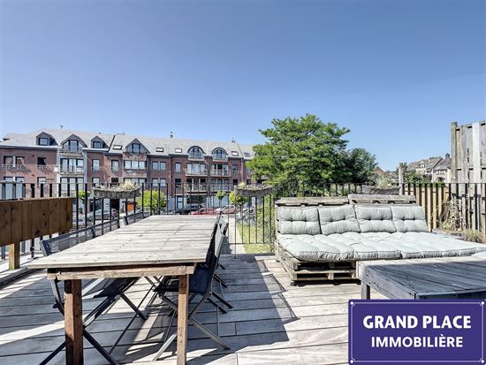 Maison 2F très lumineuse avec terrasse de 25m²