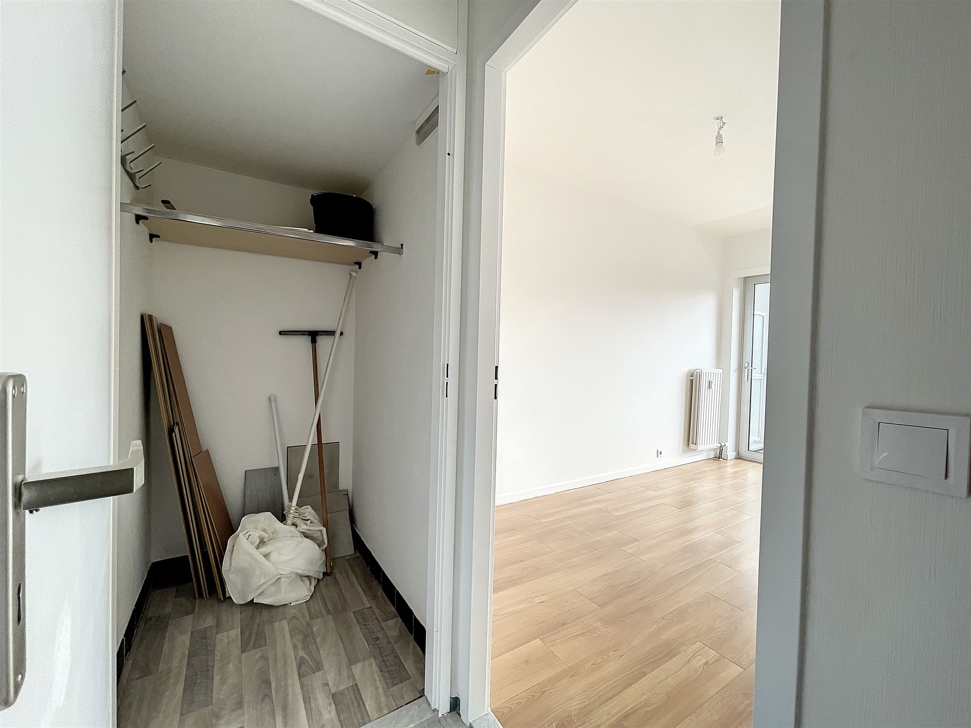 Image 16 : Appartement à 1170 WATERMAEL-BOITSFORT (Belgique) - Prix 1.200 €