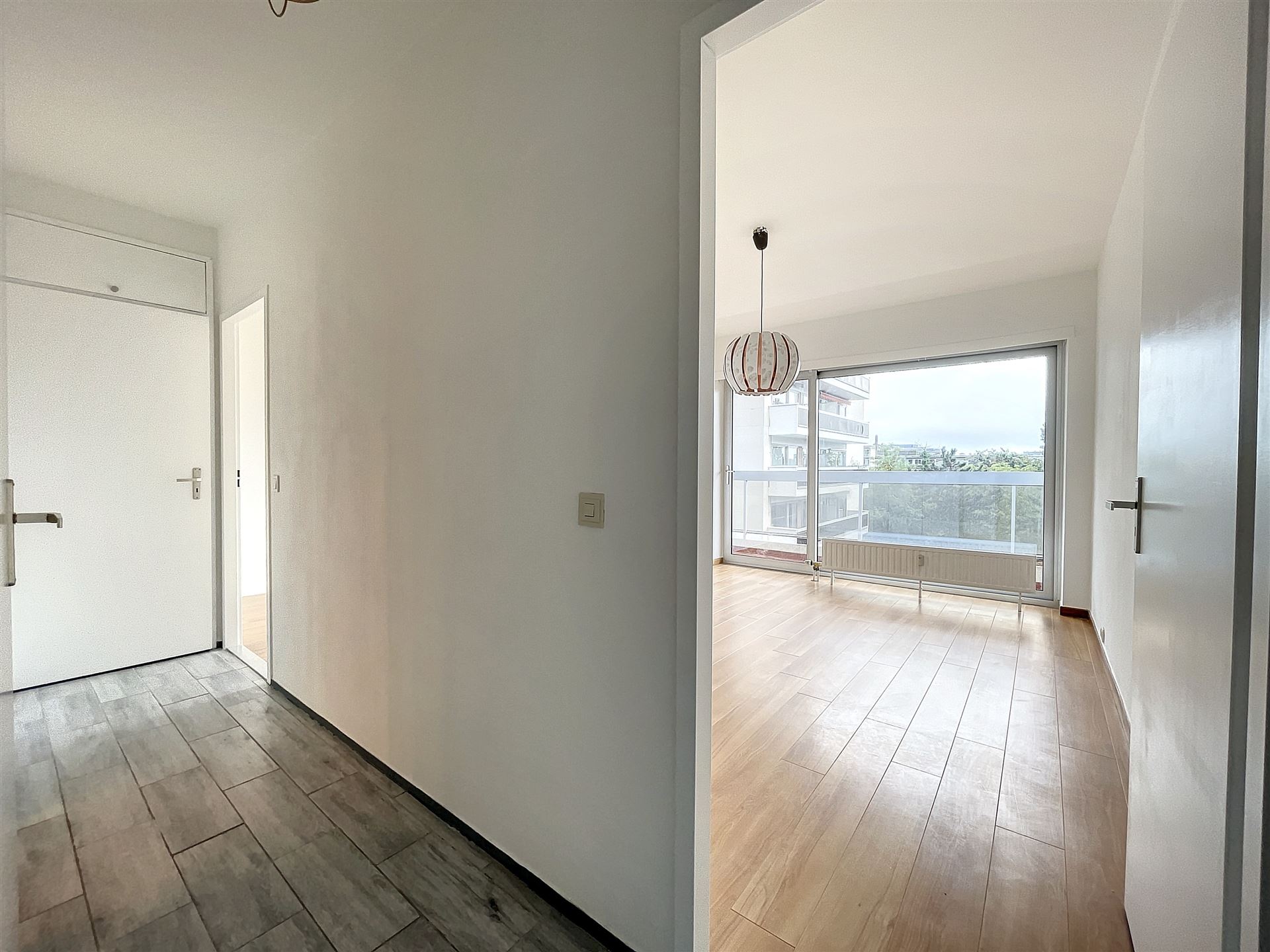 Image 9 : Appartement à 1170 WATERMAEL-BOITSFORT (Belgique) - Prix 1.200 €