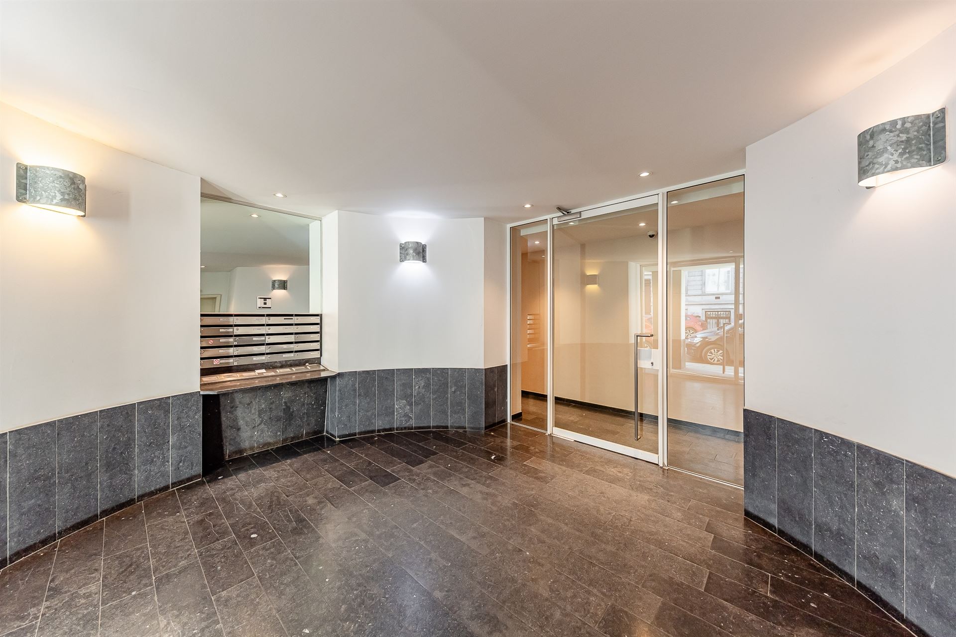 Image 15 : Dernier étage à 1050 IXELLES (Belgique) - Prix 820.000 €