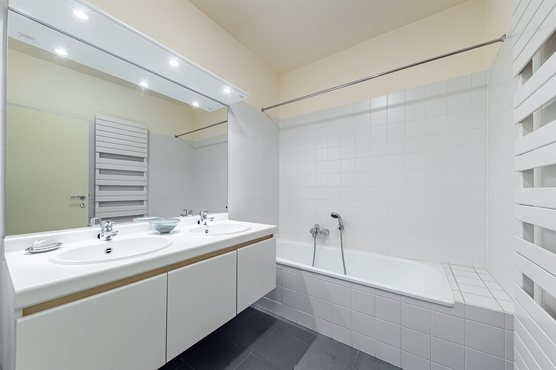 Image 14 : Dernier étage à 1050 IXELLES (Belgique) - Prix 820.000 €