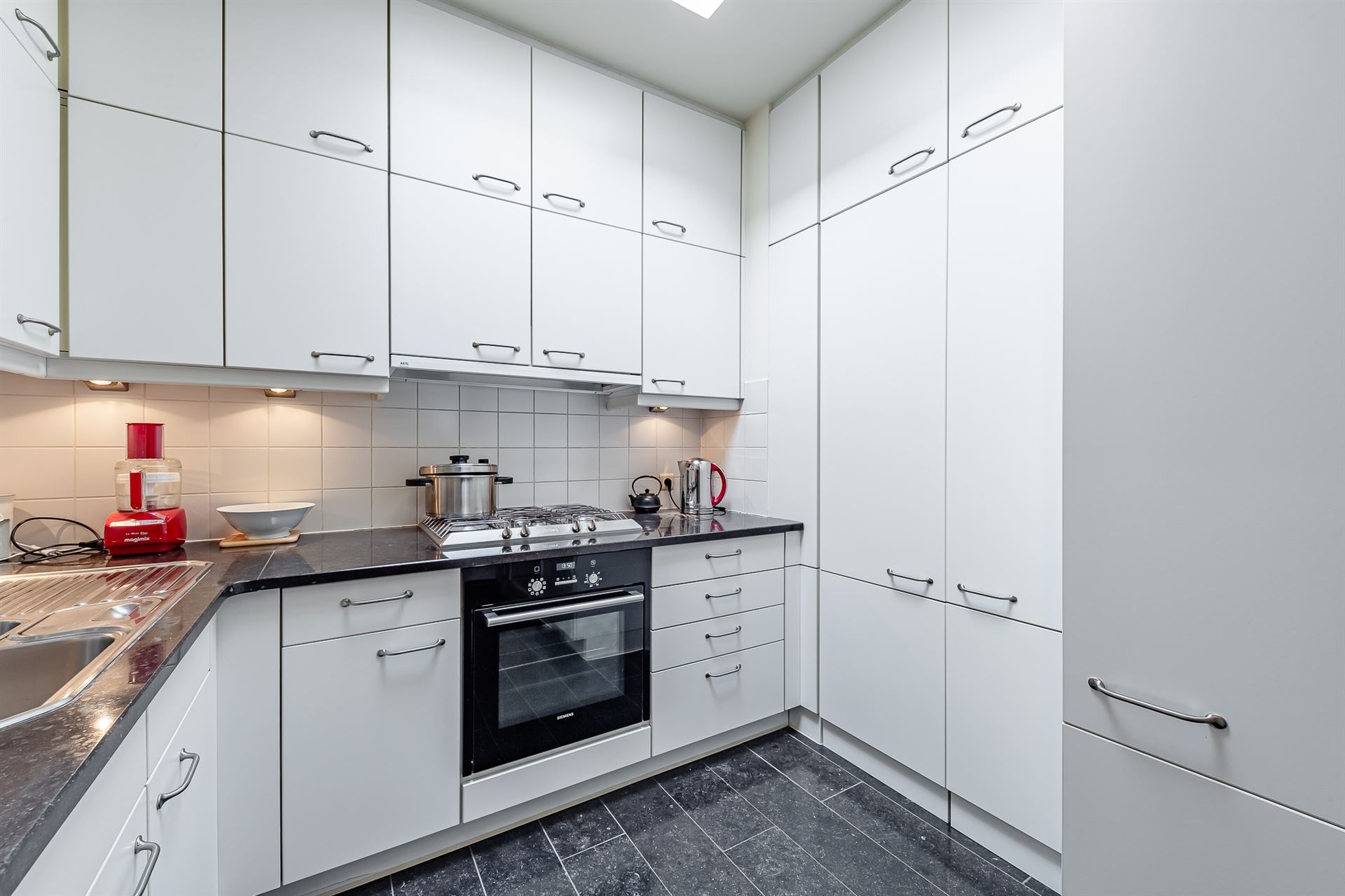 Image 6 : Dernier étage à 1050 IXELLES (Belgique) - Prix 820.000 €