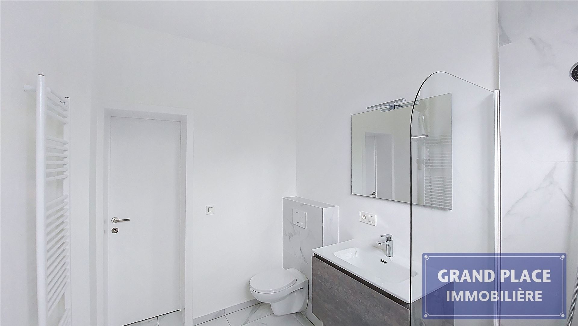 Image 8 : Appartement à 1200 WOLUWE-SAINT-LAMBERT (Belgique) - Prix 2.250 €