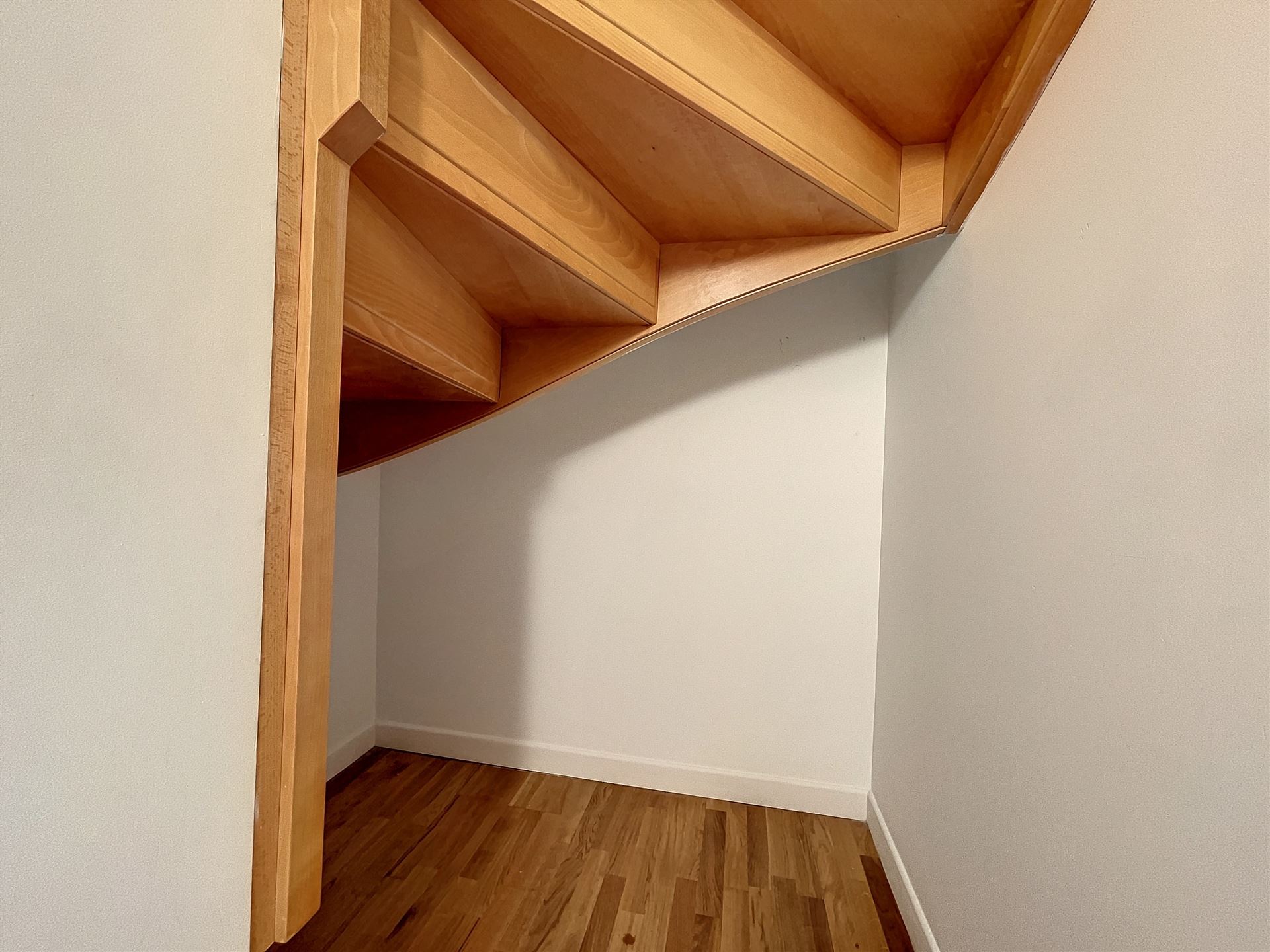 Image 15 : Duplex à 1000 BRUXELLES (Belgique) - Prix 1.150 €