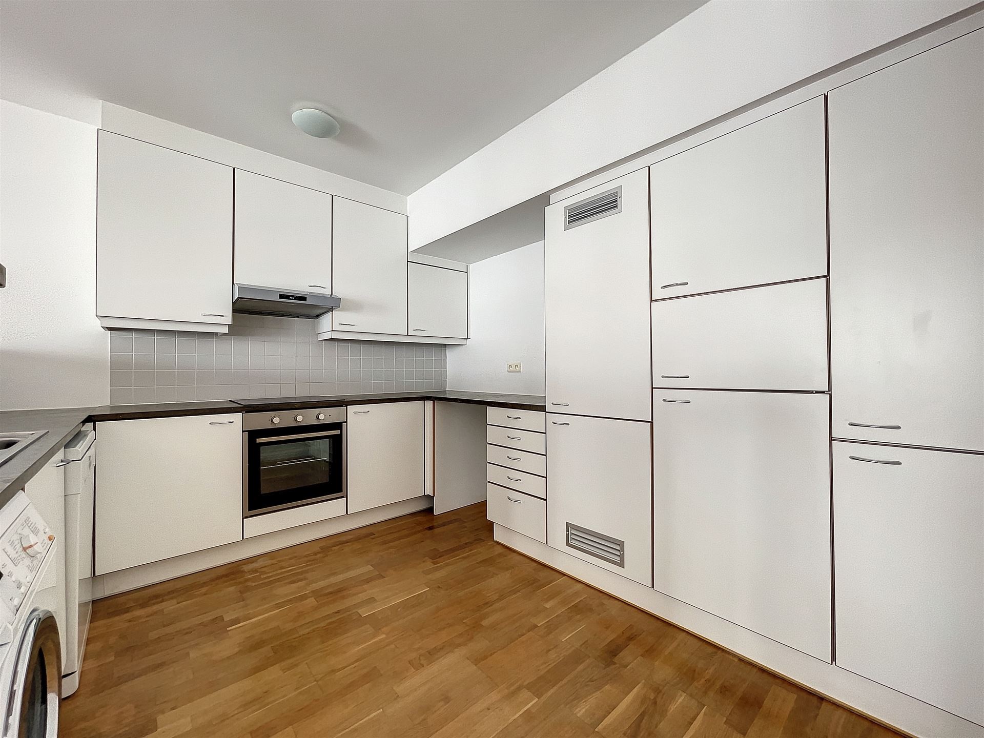 Image 7 : Duplex à 1000 BRUXELLES (Belgique) - Prix 1.150 €