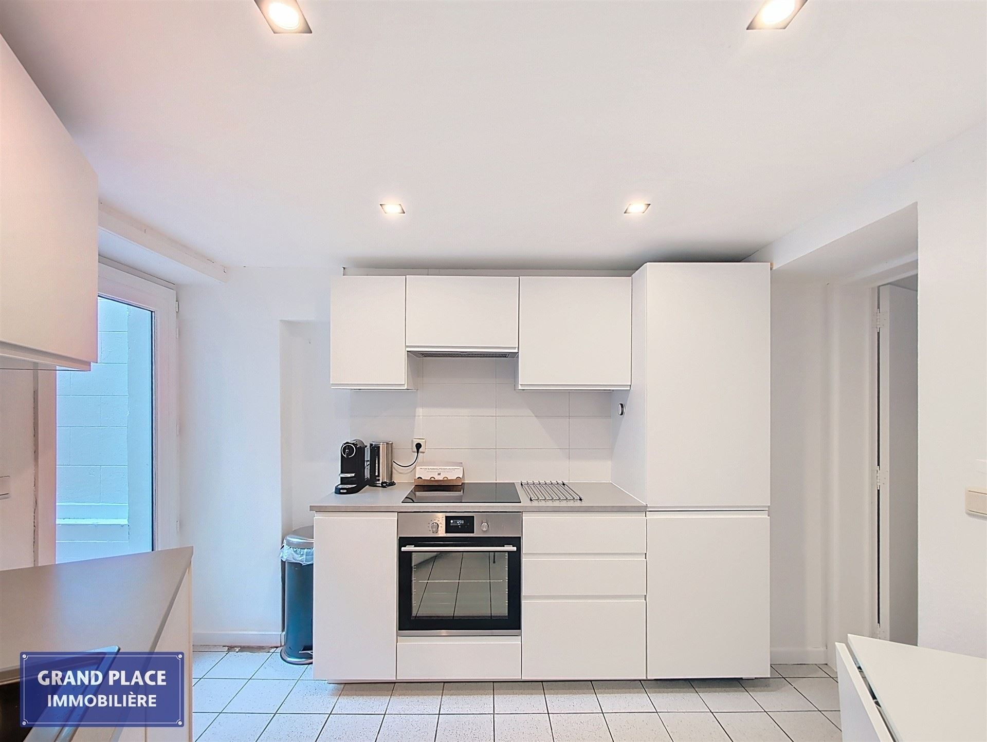 Image 10 : Appartement meublé à 1000 BRUXELLES (Belgique) - Prix 1.900 €
