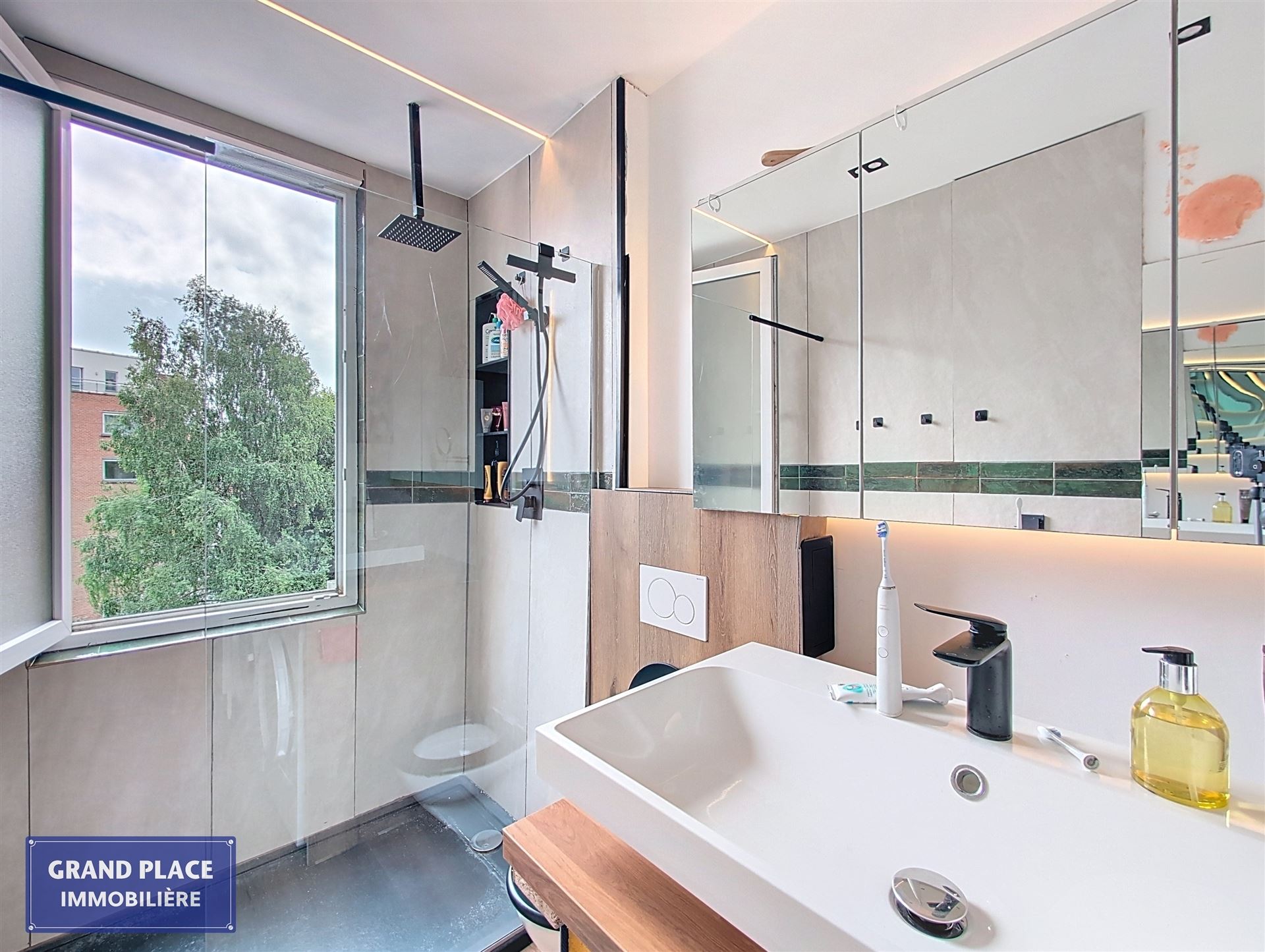 Image 5 : Appartement à 1050 IXELLES (Belgique) - Prix 2.300 €