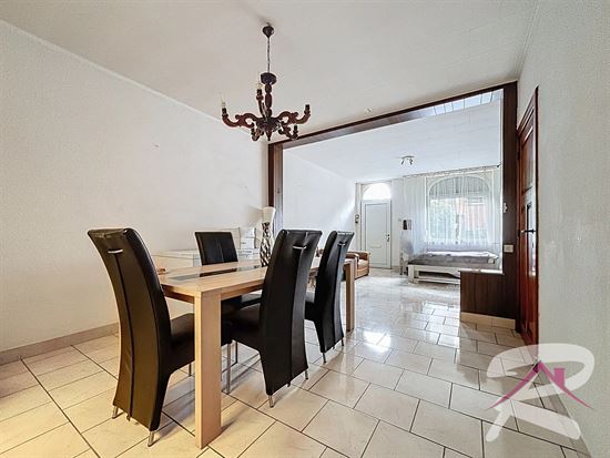 MAISON 2CH - GRENIER - JARDIN 