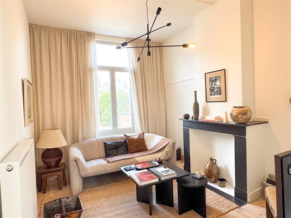 Charmant app met twee slaapkamers pal in 't Zuid!