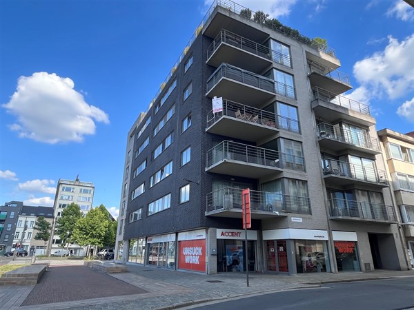 3 slaapkamerappartement met terras

 en autostaanplaats 