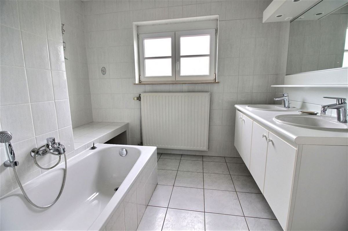 Image 12 : Villa IN 3080 TERVUEREN (Belgium) - Price 3.700 €