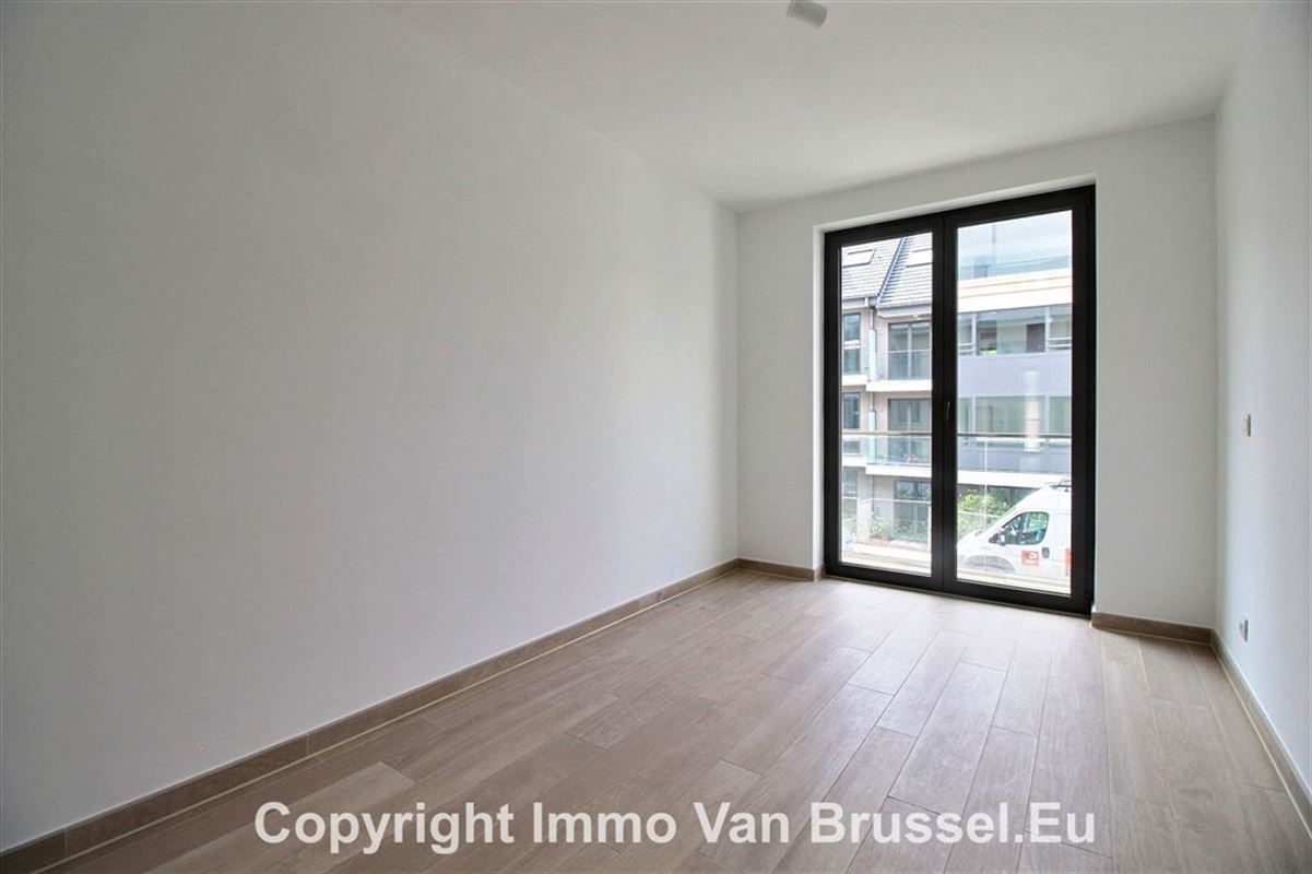 Image 5 : Appartement IN 1200 WOLUWE-SAINT-LAMBERT (Belgium) - Price 1.800 €