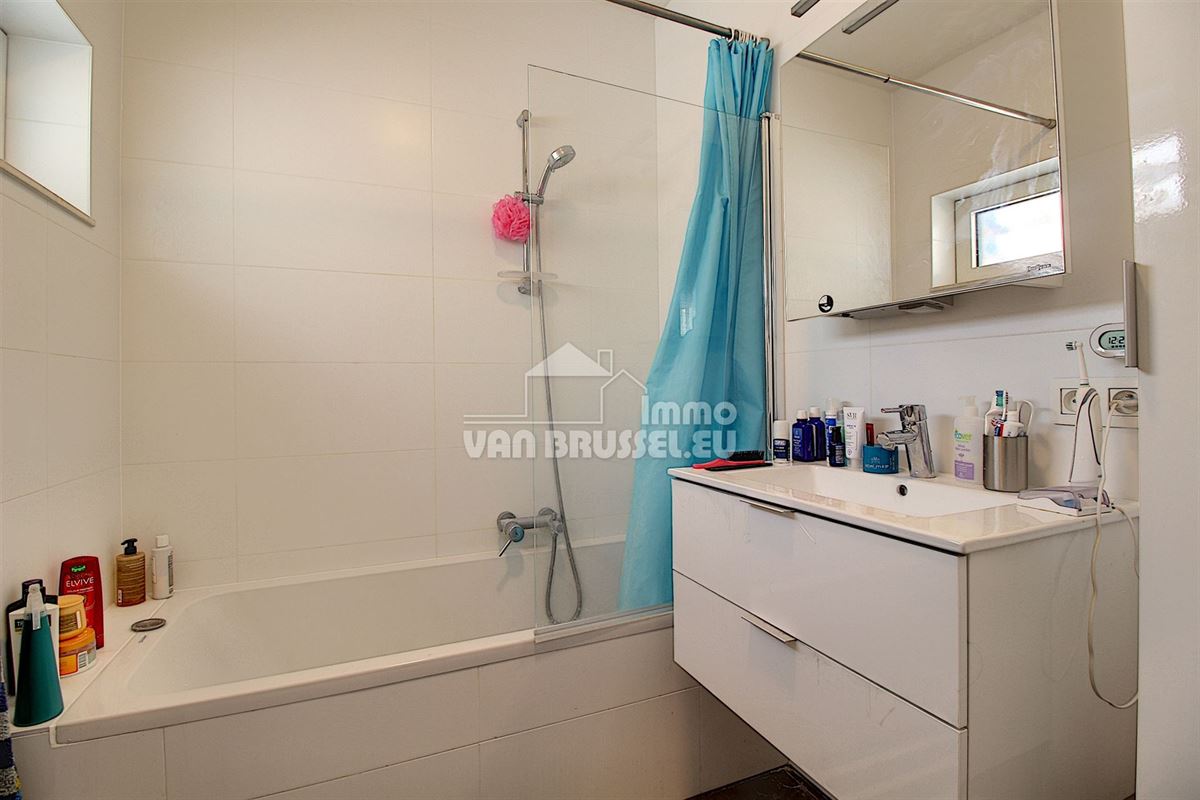 Image 7 : Appartement IN 1040 ETTERBEEK (Belgium) - Price 1.290 €