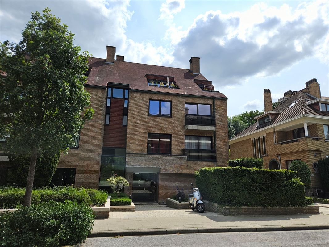 Image 2 : Appartement IN 1150 WOLUWE-SAINT-PIERRE (Belgium) - Price 2.200 €
