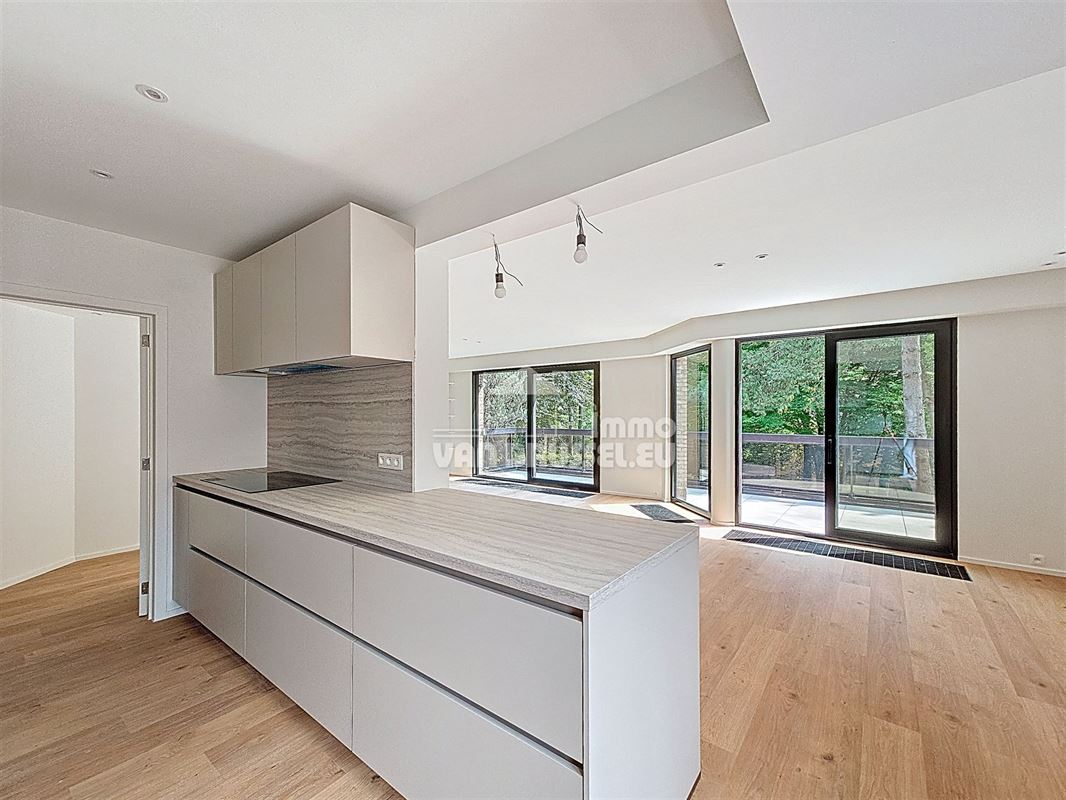 Image 8 : Appartement IN 1150 WOLUWE-SAINT-PIERRE (Belgium) - Price 2.200 €
