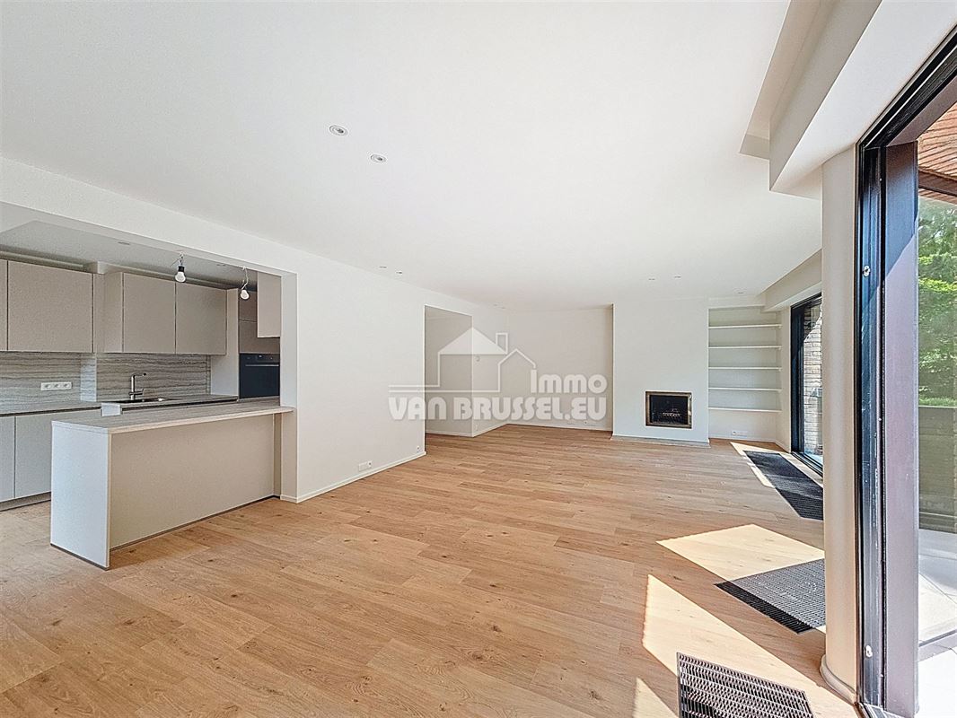 Image 4 : Appartement IN 1150 WOLUWE-SAINT-PIERRE (Belgium) - Price 2.200 €