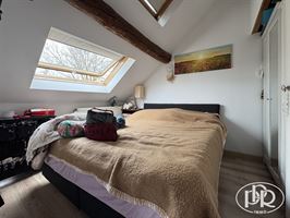 Immeuble avec revenu locatif annuel ± 46.000 €.  - CHAUMONT-GISTOUX