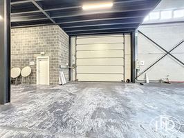 Zoning Nord, parking, accès aisé - WAVRE
