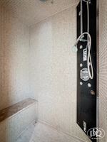 Ensemble immobilier polyvalent, parkings - WAVRE