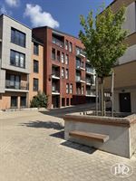 Parking privatif et sécurisé, balcon - LOUVAIN-LA-NEUVE