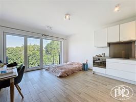 Parking privatif et sécurisé, balcon - LOUVAIN-LA-NEUVE