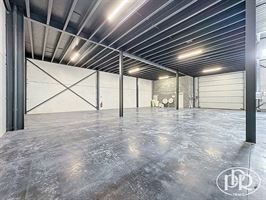Zoning Nord, parking, accès aisé - WAVRE