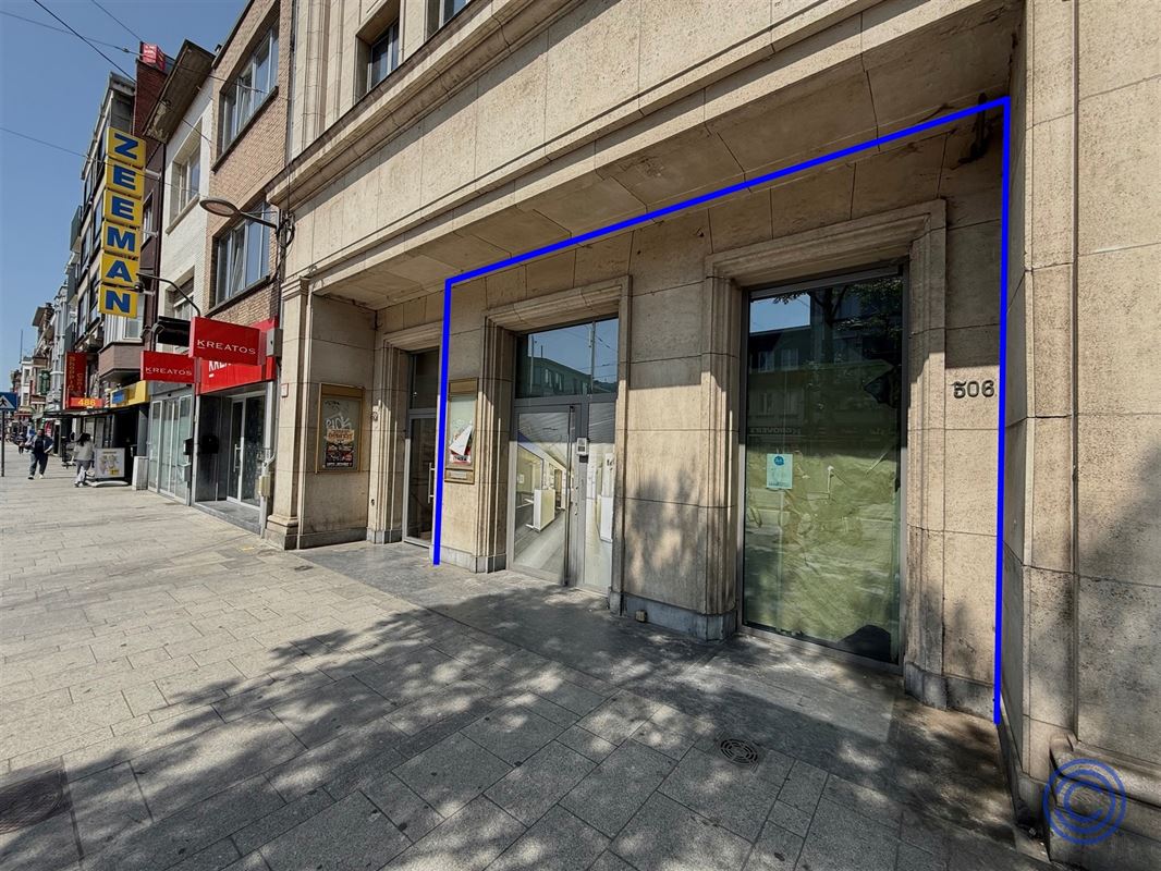 Handelspand ca. 358m² met buitenruimte! 