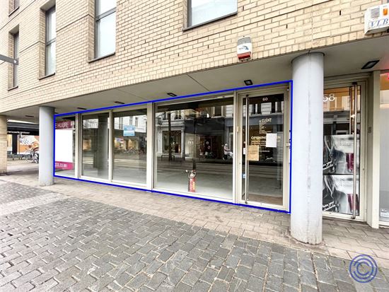 Cmmercieel pand op schitterende locatie! 