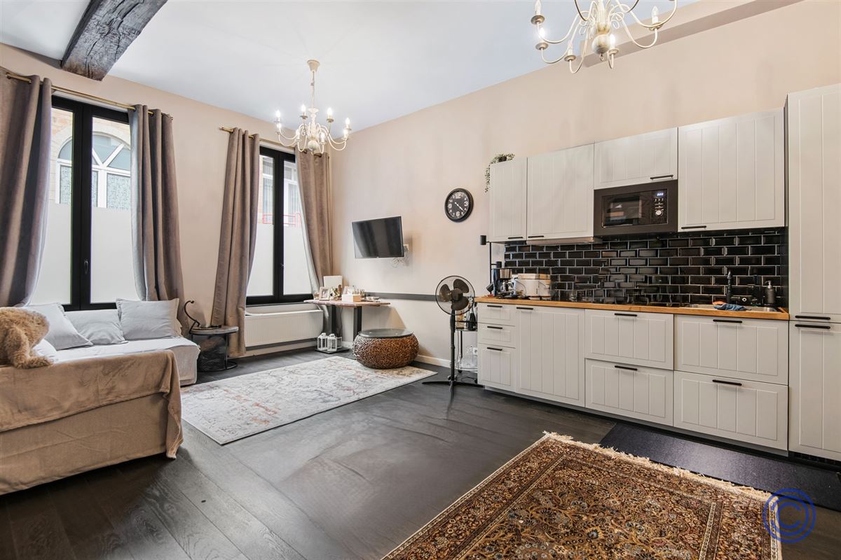 Uitzonderlijk huis ca. 230m² met terras! 