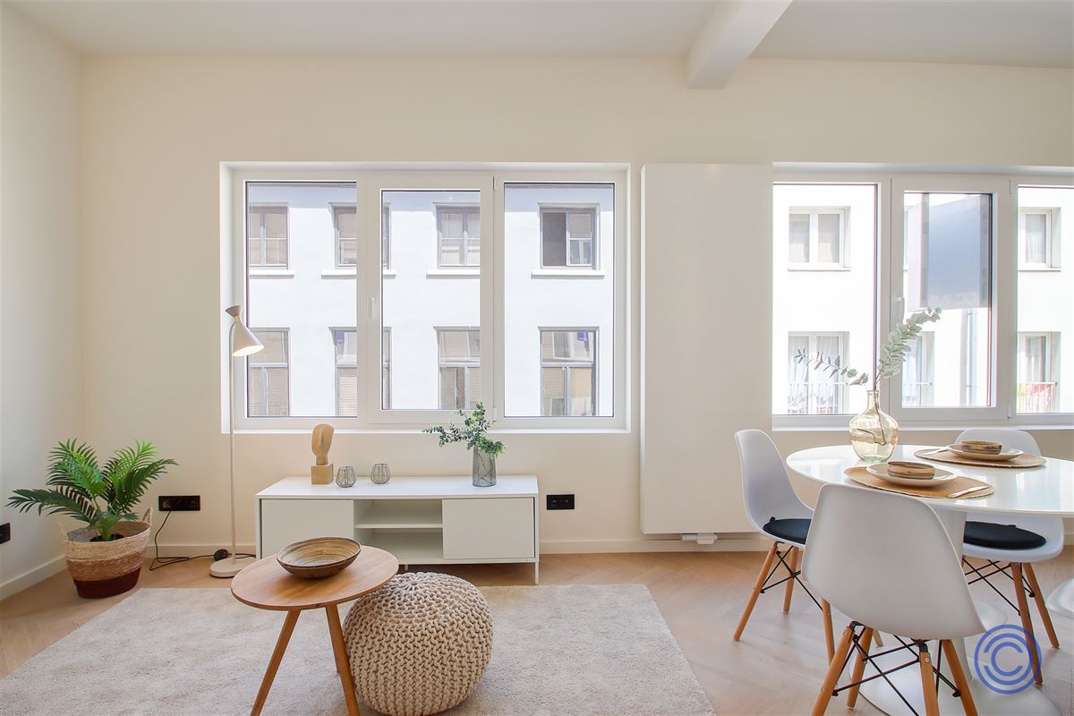 Volledig gerenoveerd 1-slpk appartement middenin de Universiteitsbuurt!