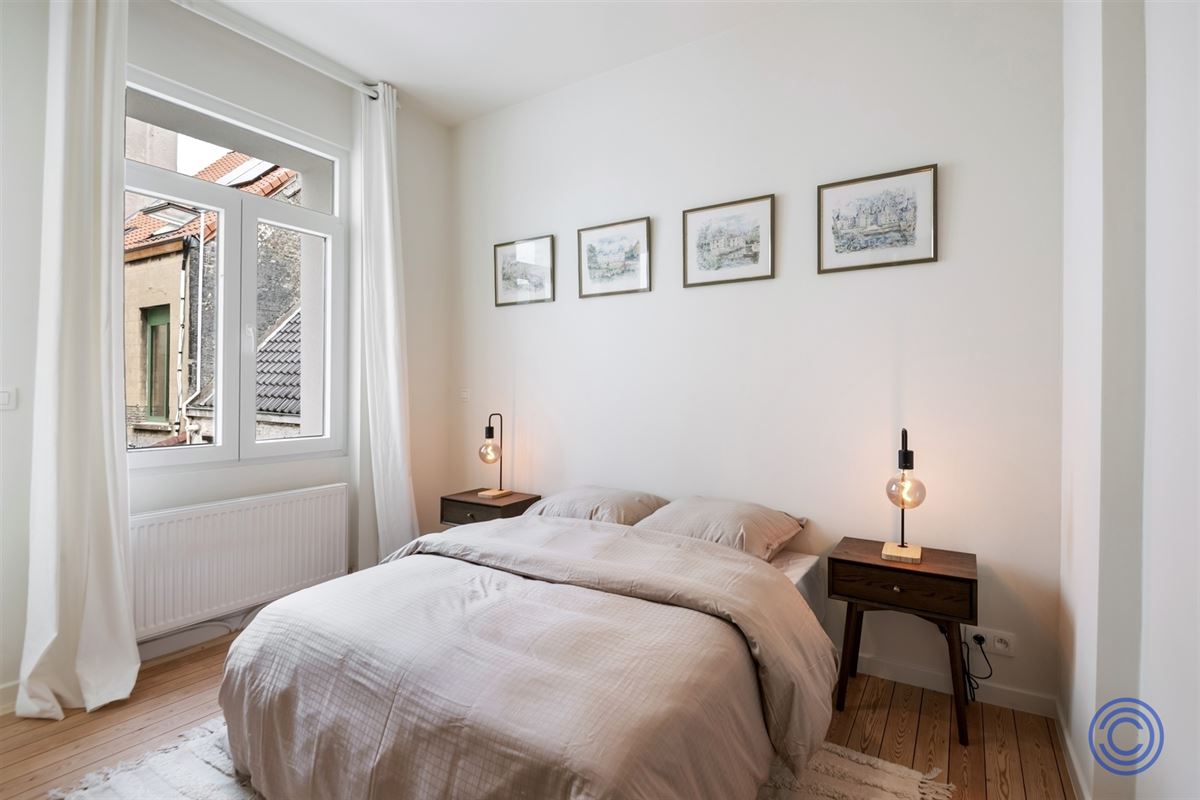 Uitzonderlijk mooi en 100% gerenoveerd appartement!