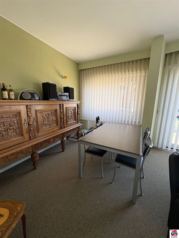 Appartement non meublé de 2 chambres sur le front de mer