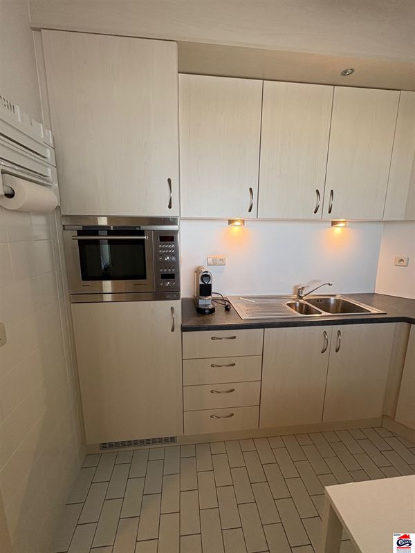 Appartement non meublé de 2 chambres sur le front de mer