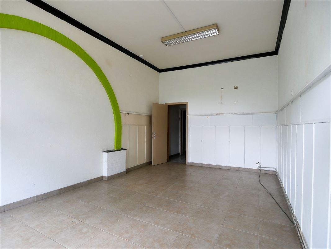 Commercieel gebouw