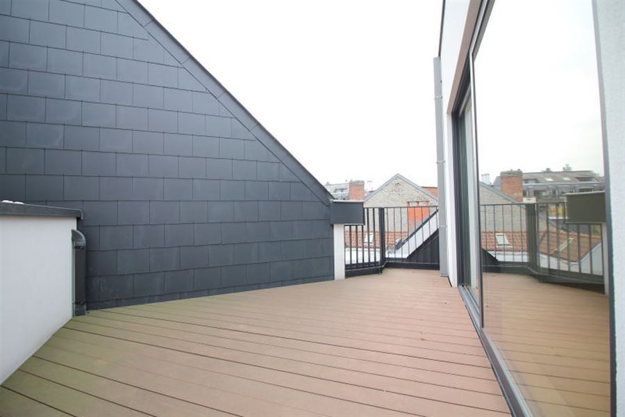 Duplex de standing derrière le Palais Royal