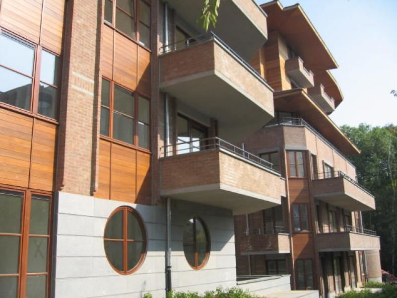 Furnished apartment close from blvd du Souverain