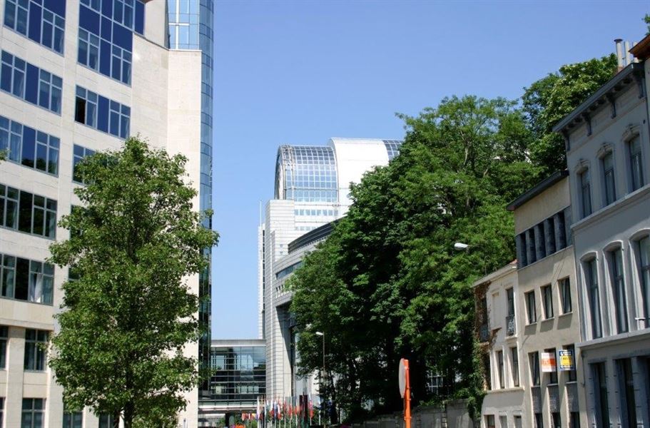 Appartement meublé près de l'UE
