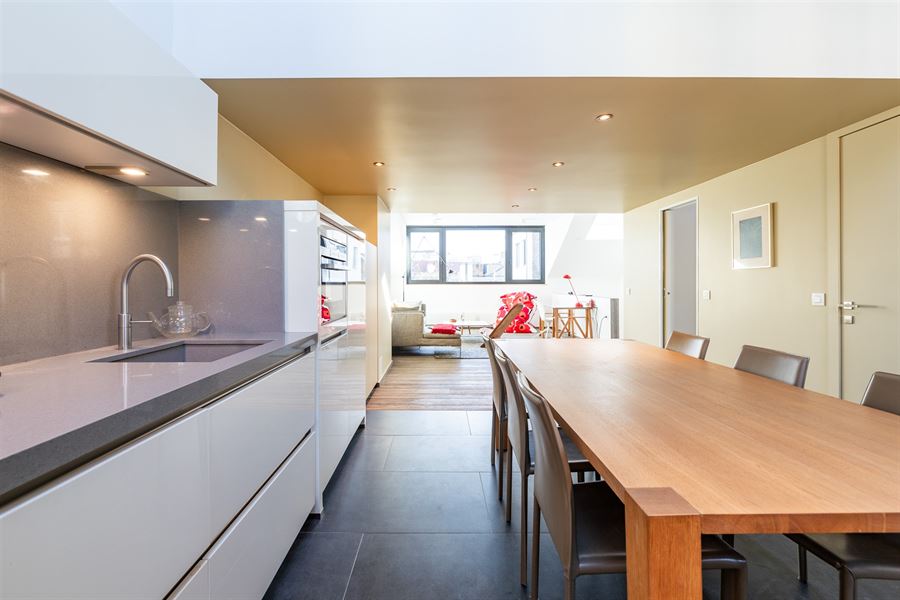 Furnished duplex in Châtelain