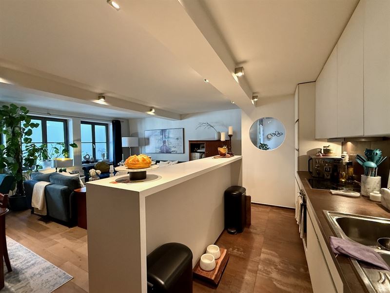 Apt 1 ch avec bureau au cœur du Quartier Congrès