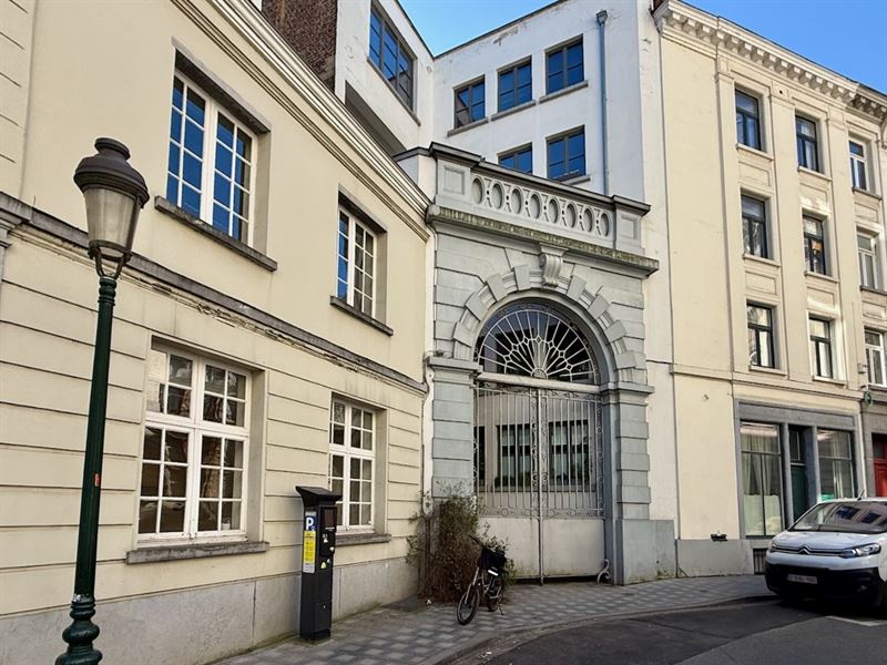 Apt 1 ch avec bureau au cœur du Quartier Congrès